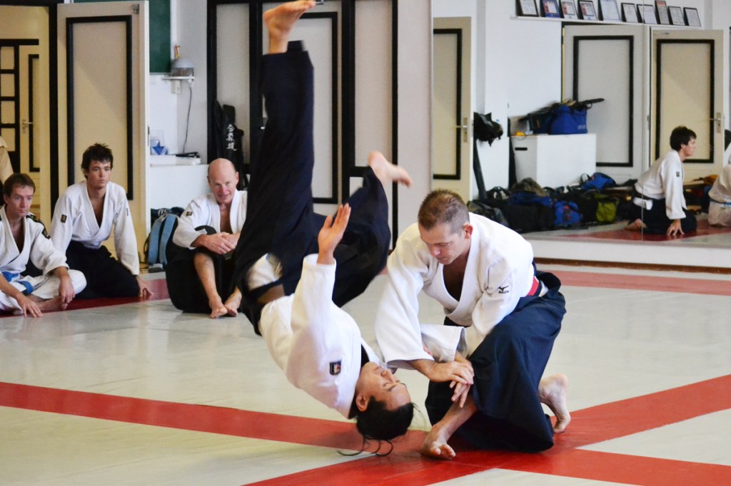 Edgar Kruyning i n action during an Aikido seminar (ude garami)